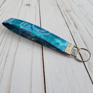 Coastal Bohemian Key Fob - Fabric Wristlet Keychain - Beachy Wrist Lanyard - Batik Boho Key Ring