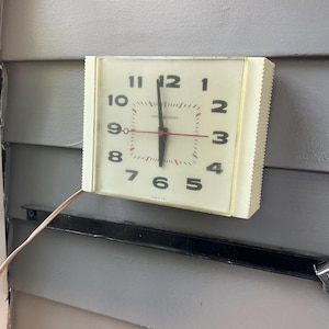 Vintage General Electric School Clock - Etsy