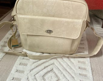 Vintage White Escort bag- Vinyl Travel Case/ Bag -overnight bag- carry on Luggage - Diaper Bag -Computer bag - Briefcase