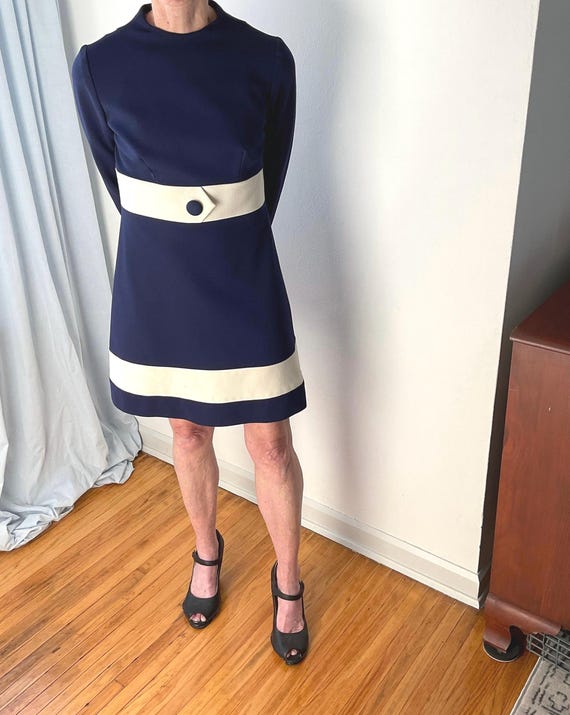 Vintage Navy Blue and White Day Long Sleeve Dress
