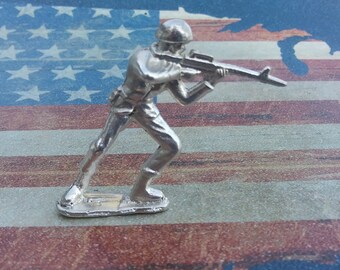 silver toy soldiers