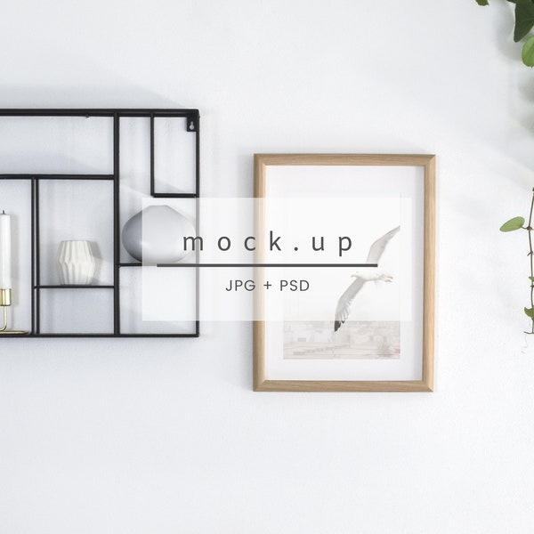 Mockup frame, print mockup, digital frame, wood frame, wooden mockup, wooden frame