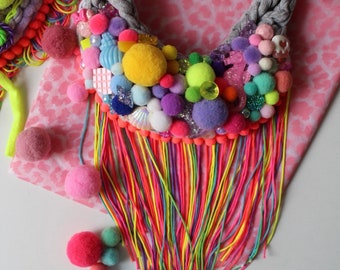 Kitschy NEON pompom Necklace | Festival Fashion Statement Necklace | Eco Fabric | Crochet Collar | Bib Necklace | Tshirt Yarn