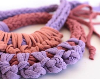 Lavender Fabric Collar Necklace | Statement Necklace | Eco Fabric | Crochet Collar | Bib Necklace | Pink Dusky | Tshirt Yarn | Slow Fashion