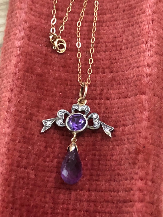 Stunning Edwardian 9ct amethyst and diamond neckl