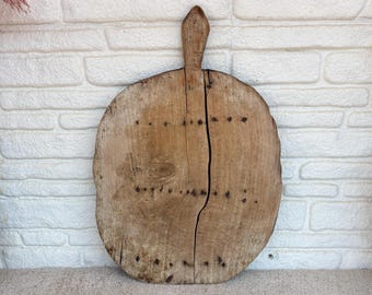Vintage Turkish Wooden Bread Board: Rustic Farmhouse Kitchen Decor