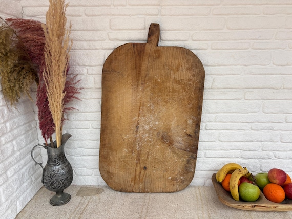 Old Anatolian Wooden Cutting Board – Handmade Turkish Farmhouse Decor