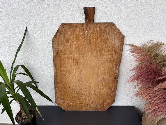 Vintage Turkish Wooden Bread Board: Rustic Farmhouse Kitchen Decor