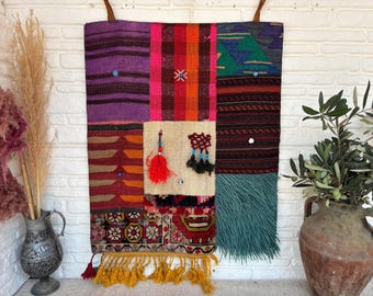 Handmade Patchwork Kilim Wall Hanging – Vintage Turkish Wool Boho Textile Art