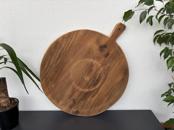 Vintage Turkish Wooden Cutting Board – Handmade Anatolian Kitchen Decor