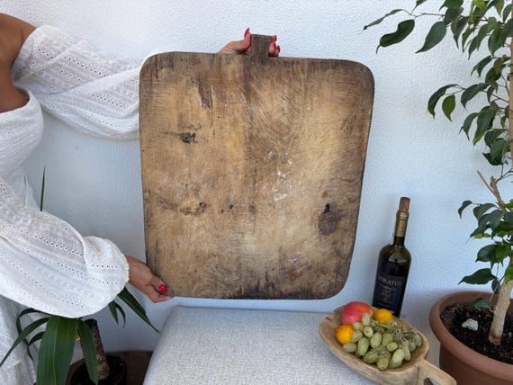 Hand-Carved Turkish Wood Board – Vintage Kitchen & Serving Decor