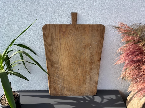 Old Anatolian Wooden Cutting Board – Handmade Turkish Farmhouse Decor