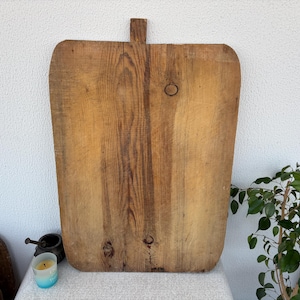 Vintage Wooden Cutting Board – Handmade Anatolian Kitchen Decor