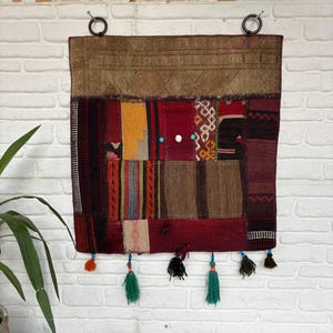 Vintage Patchwork Kilim Wall Hanging – Handmade Turkish Wool Boho Textile Art
