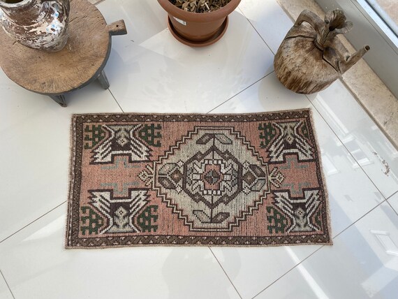 Turkish Small Rug FKF441 Oushak Mat Rug,Bathroom Rug,Bath Mat,Door Mat,Vintage Handmade Rug,Welcome Mat 2'6x3'6 Anatolian Rug,Oushak Rug Turkish Small Rug FKF441 Oushak Mat Rug,Bathroom Rug,Bath Mat,Door Mat,Vintage Handmade Rug,Welcome Mat 2'6x3'6 Anatolian Rug,Oushak Rug