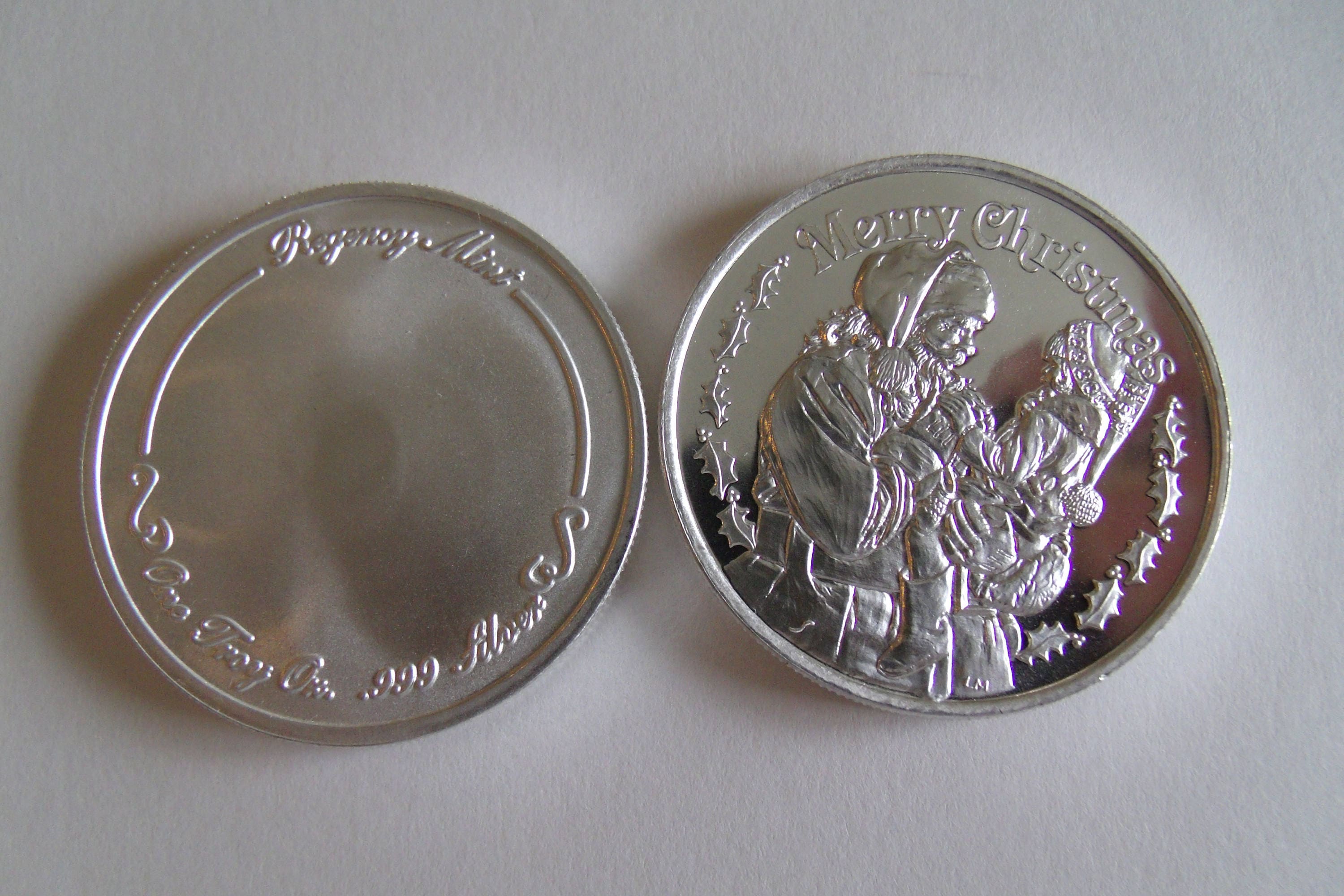 Fine .999 Silver 1 oz Christmas 2019 Coin. Santa Claus Merry Christmas