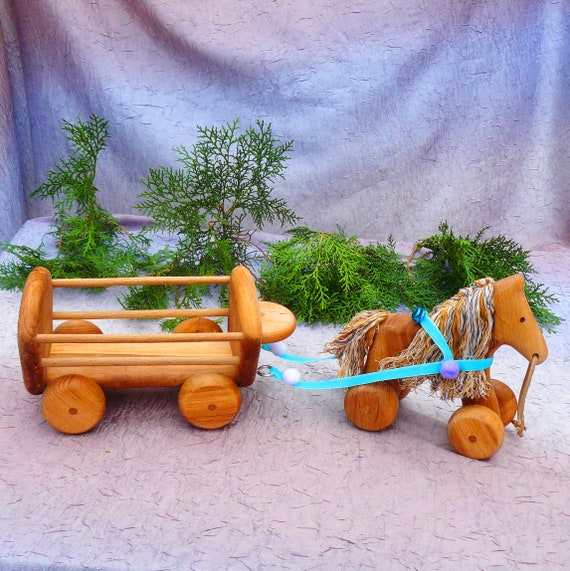 toy horse cart