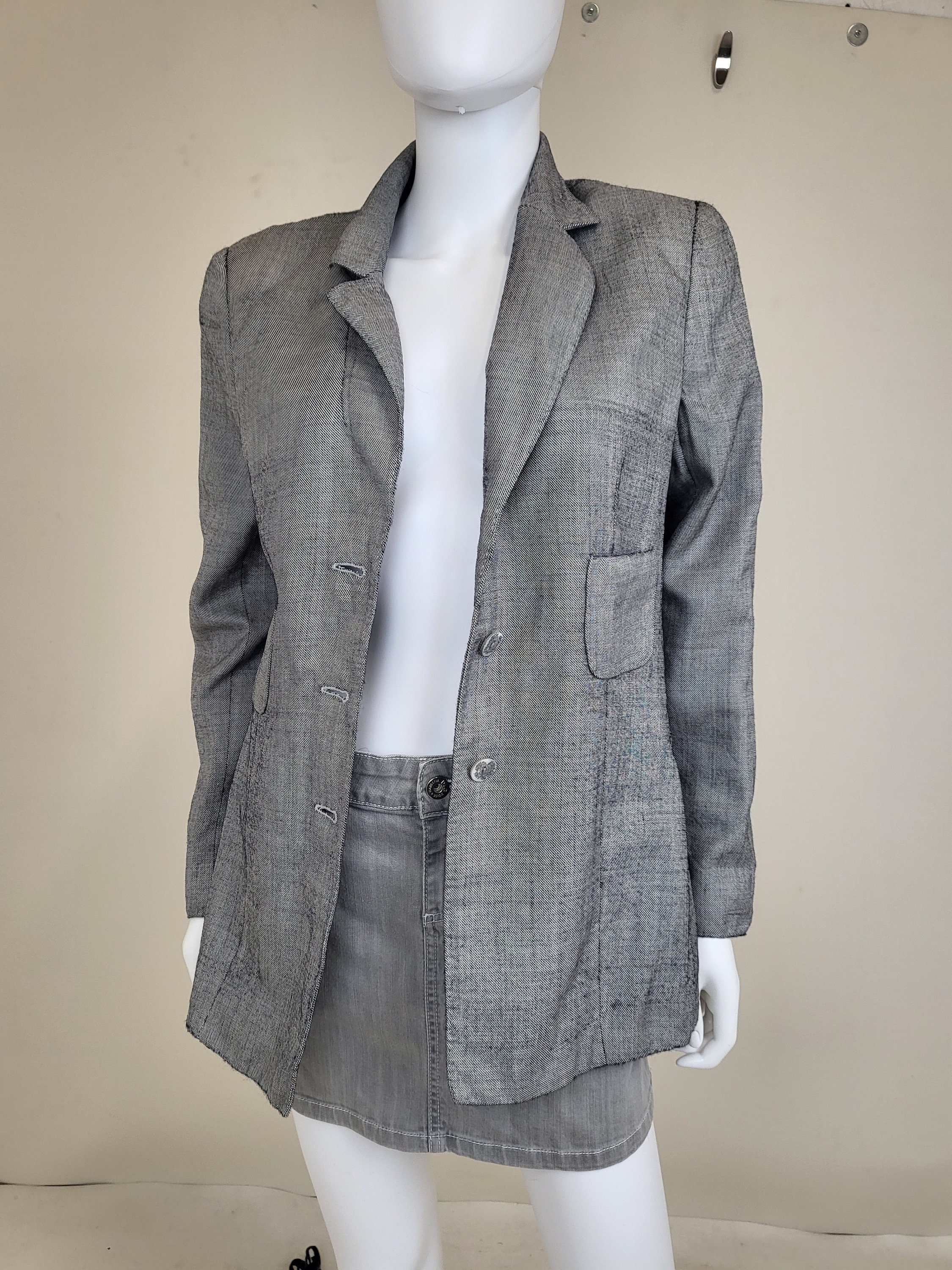 VALENTINO MISS V バレンティノ　ジャケット　ヴィンテージ Vintage Valentino Garavani Miss V Grey Linen Blazer IT 48 Uk