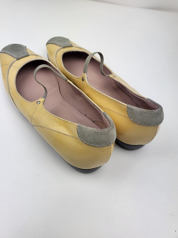 vintage Prada yellow Patent Leather square toe fl… - image 9