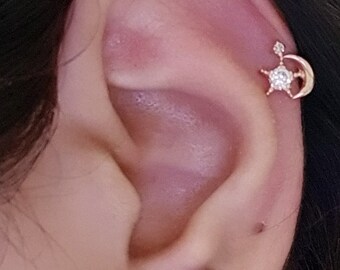 Sterling Silver Star Moon Conch Hoop: Celestial Cartilage Earring
