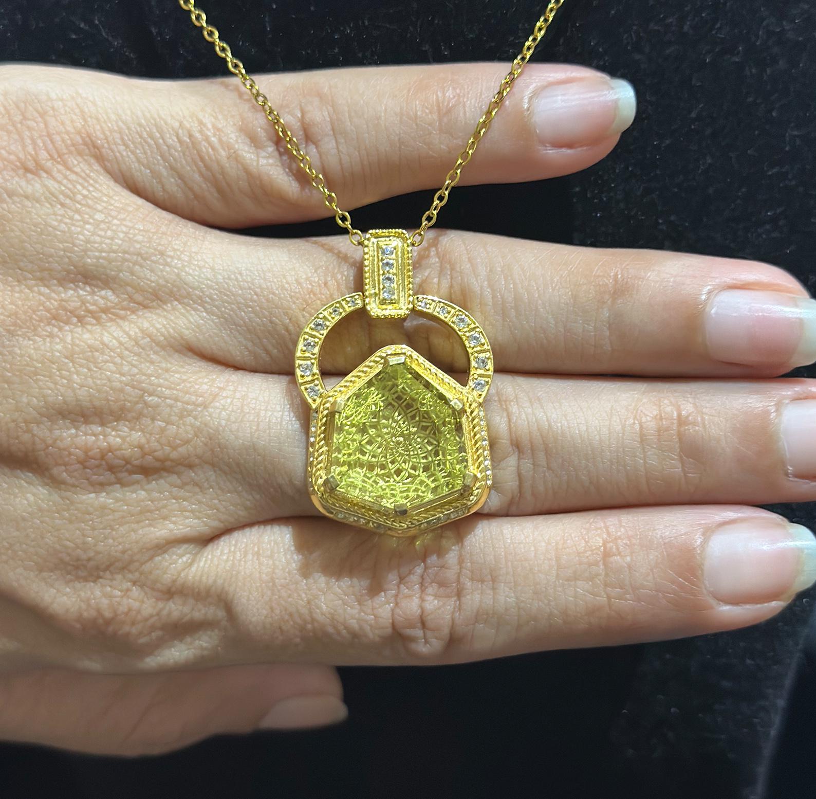 アールデコ シトリンペンダント：シルバー ファンタジーカット