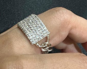 18K Gold 3D Diamond Band Ring: Modern Minimalist Wedding Band