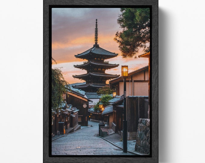 Kyoto Pagoda at dusk wall art canvas eco leather print, Made in Italy!