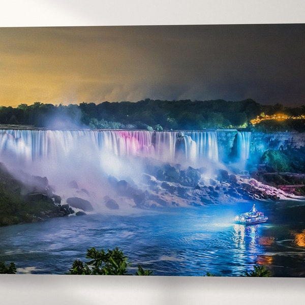 Niagara Falls de nuit, Ontario, Canada Impression en cuir/Extra Large Niagara Falls Print/Multi Panel Niagara Falls Print/Mieux que la toile !