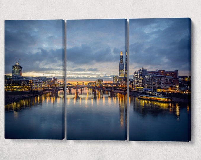 London Skyline From Millennium Bridge Wall Art Home Decor Canvas Eco Leather Print, Made in Italy!