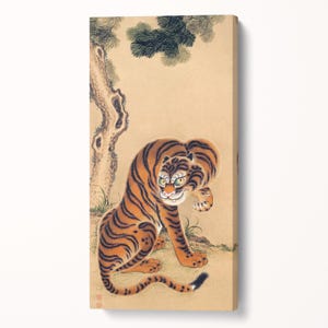 Kawanabe Kyōsai Tiger Cleaning Its Paw Arte Giapponese Canvas Stampa su Tessuto Ecopelle Made in Italy