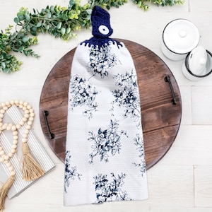 Hanging kitchen hand towels with crochet top, Blue and White double kitchen crochet top towel with loop, Blue and White Floral Hamd Towel