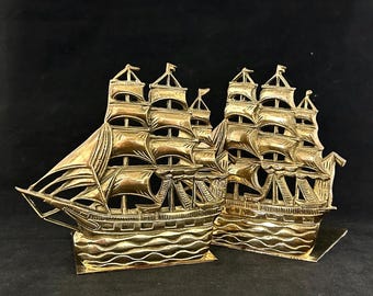 Sujetalibros vintage de latón pulido con forma de velero clipper de mediados de siglo - Decoración náutica de 15 cm