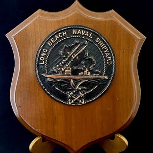 Vintage Long Beach Naval Shipyard Plaque 1967–1971 | Bronze Medallion | Navy Veteran Gift | Military Memorabilia