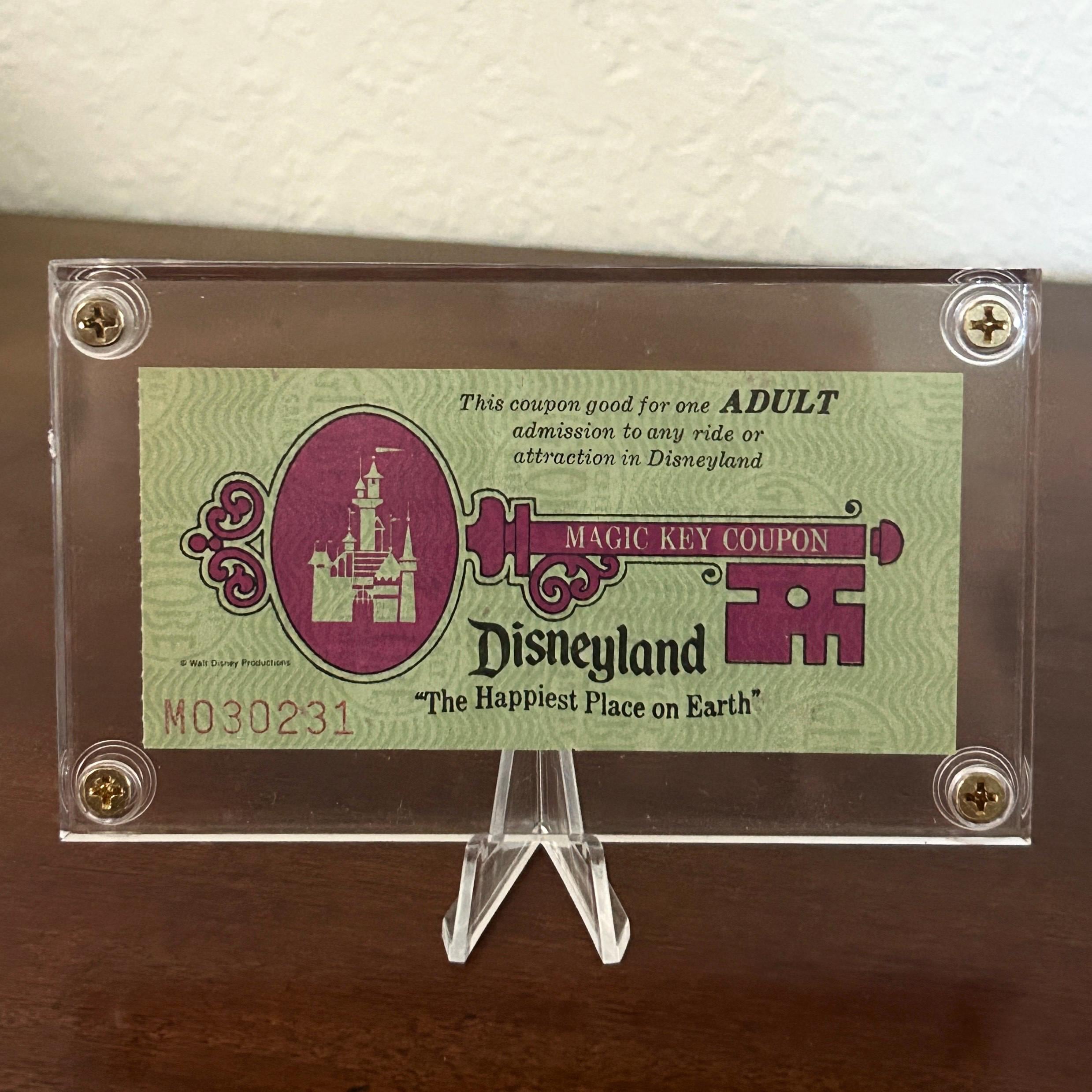 Vintage Disneyland Memorabilia - Etsy