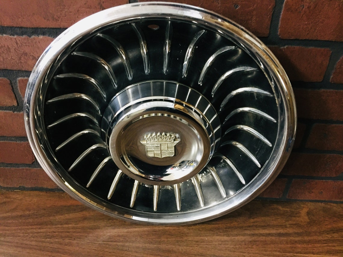 1961 62 Cadillac Hubcap Antique Cadillac Part Vintage Etsy
