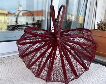 Vintage 50s/60s Japanese Fishnet Collapsible Bamboo Handbag