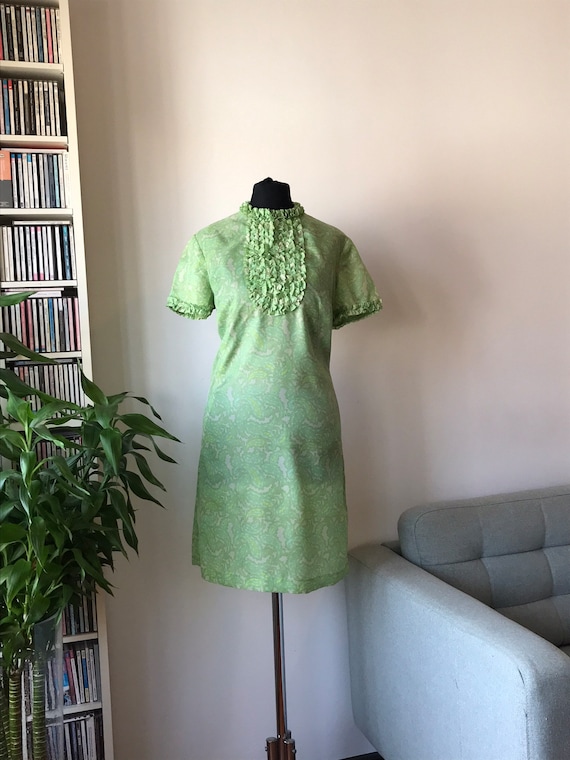 green paisley dress So Chic Maxi Dress main image 0
