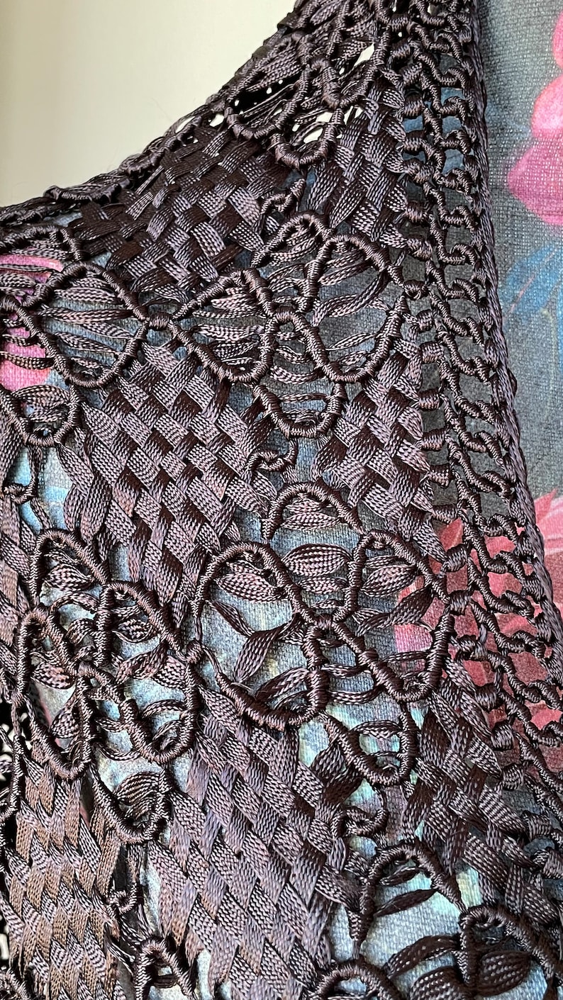 Vintage bruine macramé lint kanten sjaal handgeknoopte omslagdoek met grote franjes afbeelding 8