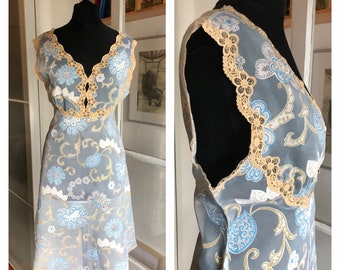 Vintage 70s Sheer Floral Nightgown with Scalloped Ecru Lace Appliqué