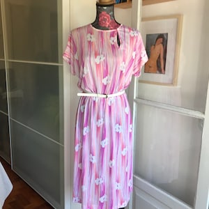 Abito floreale vintage di fine anni '70.