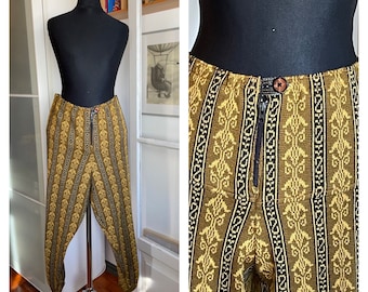 Rare Vintage 70s/80s Women Jogger Knitted Pants