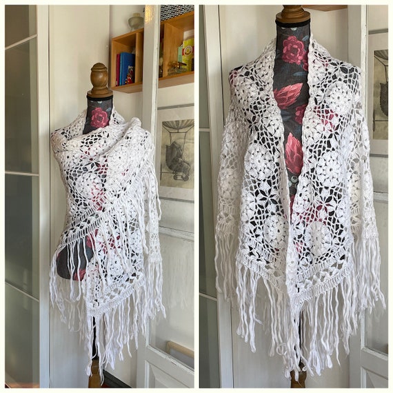 Vintage Wool Crochet Lace White Fringed Shawl, Ha… - image 1