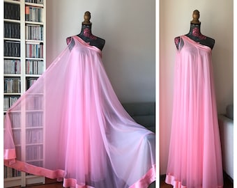 Very Rare Vintage 60s Pedro Rodriguez Couture Internationale Pink Nylon and Satin Negligee One Shoulder Peignoir and Nightgown, Size L/XL