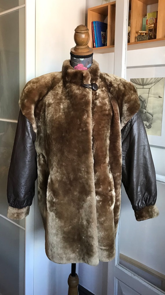 Italy製 80s~90s Vintage Mouton Coat Italy製 80s~90s Vintage Mouton Coat