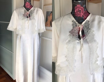 Vintage 1940s Silk Satin Lace Nightdress and Cape Set/ Dressing Gown Lounge Set/ Vintage Bridal Peignoir Set
