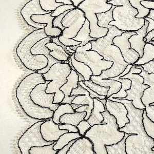 Black-Outlined Floral Stretch Lace  – Off While Stretch Lace by the Yard| Floral  Lace | Lace for DIY Bra Sewing Projects | 22cm/9inch