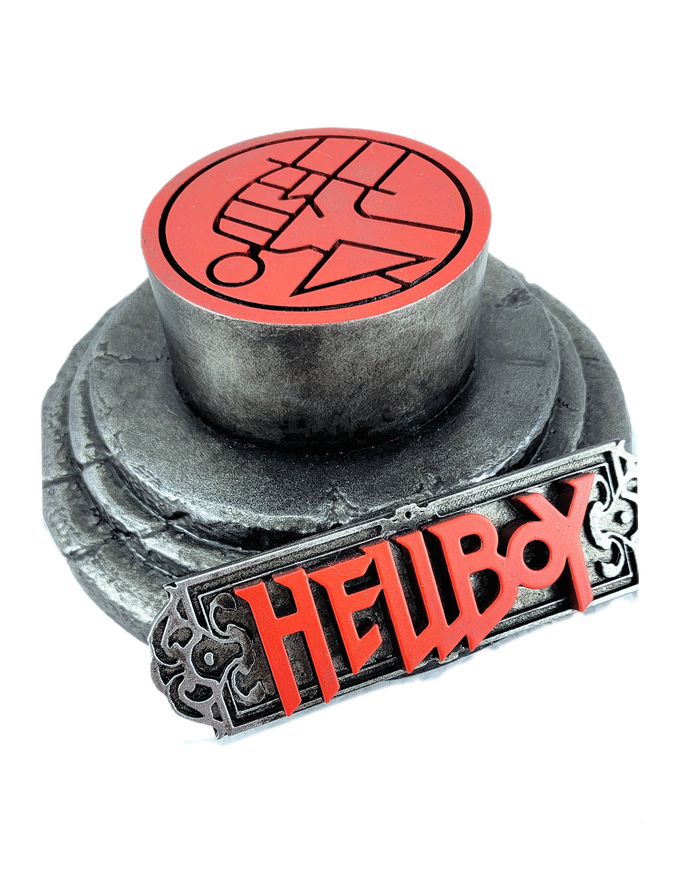 Hellboy Right Hand of Doom 1:1 Scale With Custom Stand Hellboy Right Hand of Doom 1:1 Scale With Custom Stand