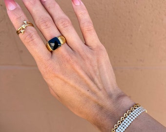 Square onyx ring, Gold statement ring, Dainty onyx signet ring, Black signet ring, Chunky onyx ring, Gold vintage ring, Thick chunky ring