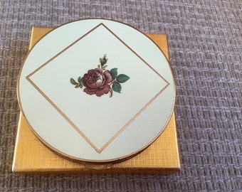 Vintage Mid Century Emrich Powder Compact, Germany. Cream Enamel Lid with Dusky Pink Rose Excellent Condition