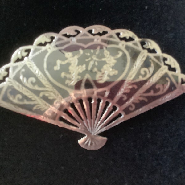 Pretty Vintage Mid Century Signed Siam Sterling Silver Large Niello Fan Brooch with Dancer Design.